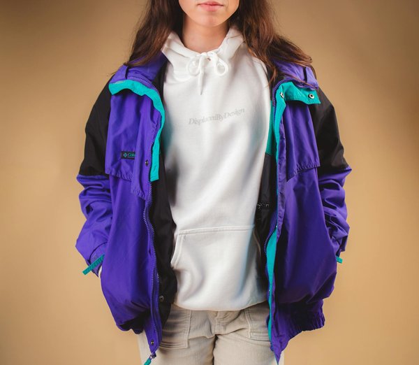 Le costume homme gris : un incontournable du dressing masculin